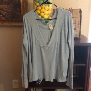 Free People light sweater/long sleeved shirt